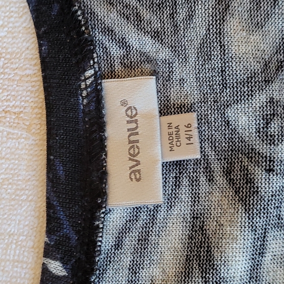 Avenue tunic - Picture 3 of 4